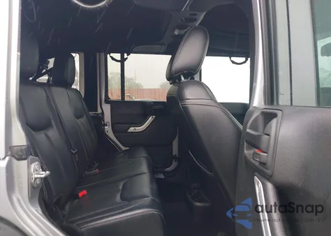 2016 Jeep Wrangler Unlimited Rubicon from USA, damaged, VIN 1C4BJWFG6GL306321